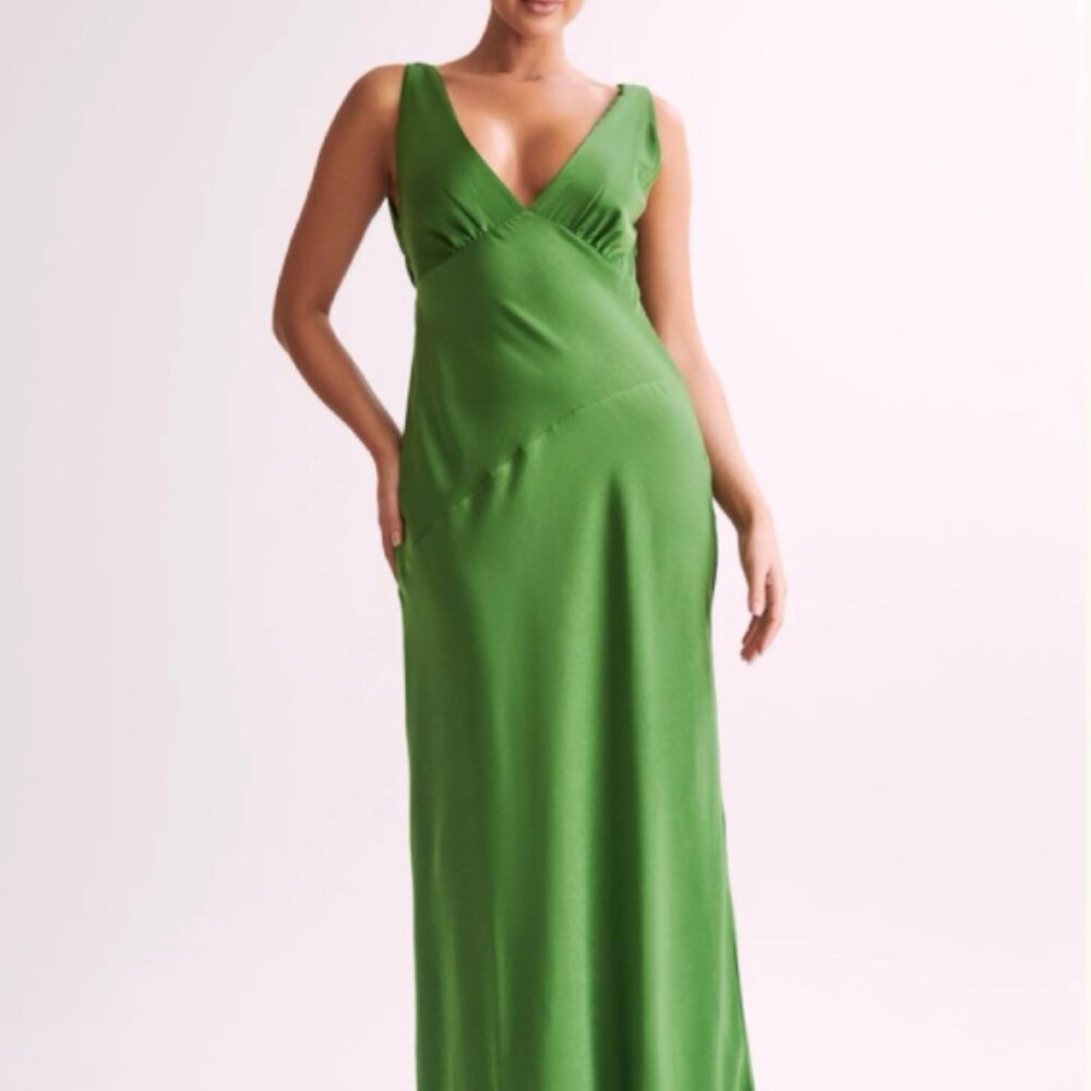 Green Meshki Maxi Dress Size Small - Picture 3 of 7